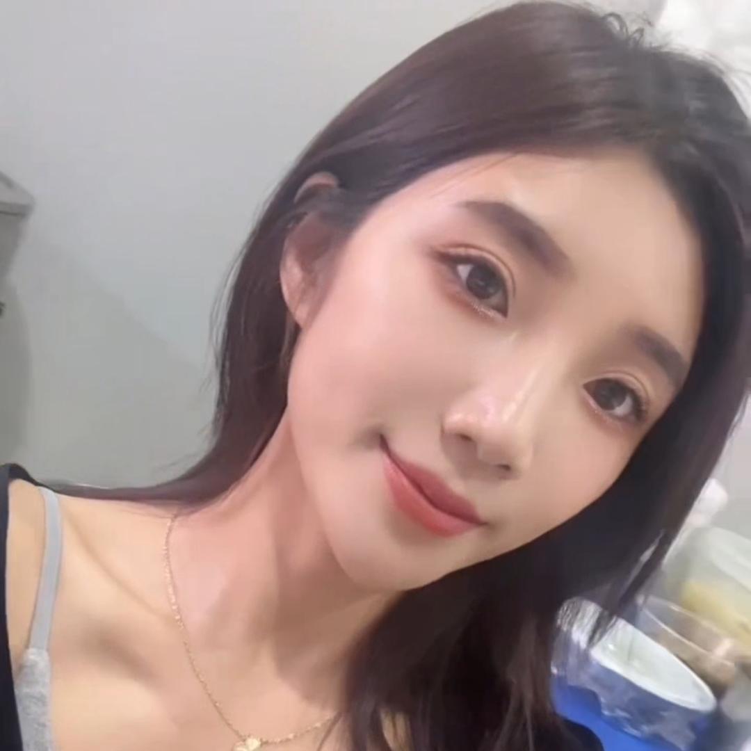🙊🙊砂锅美眉