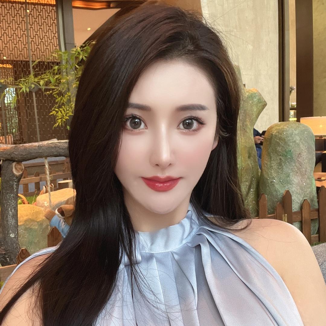 英英子