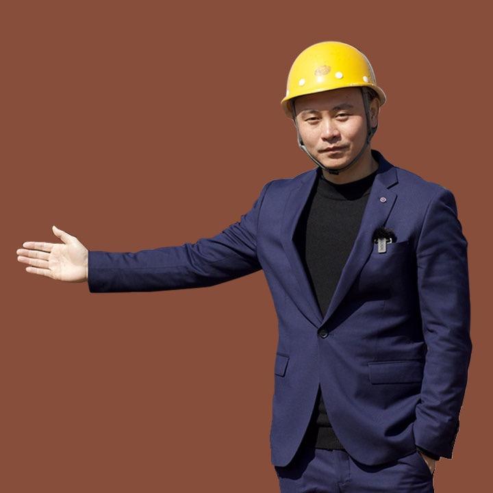 热爱钢铁的小师哥