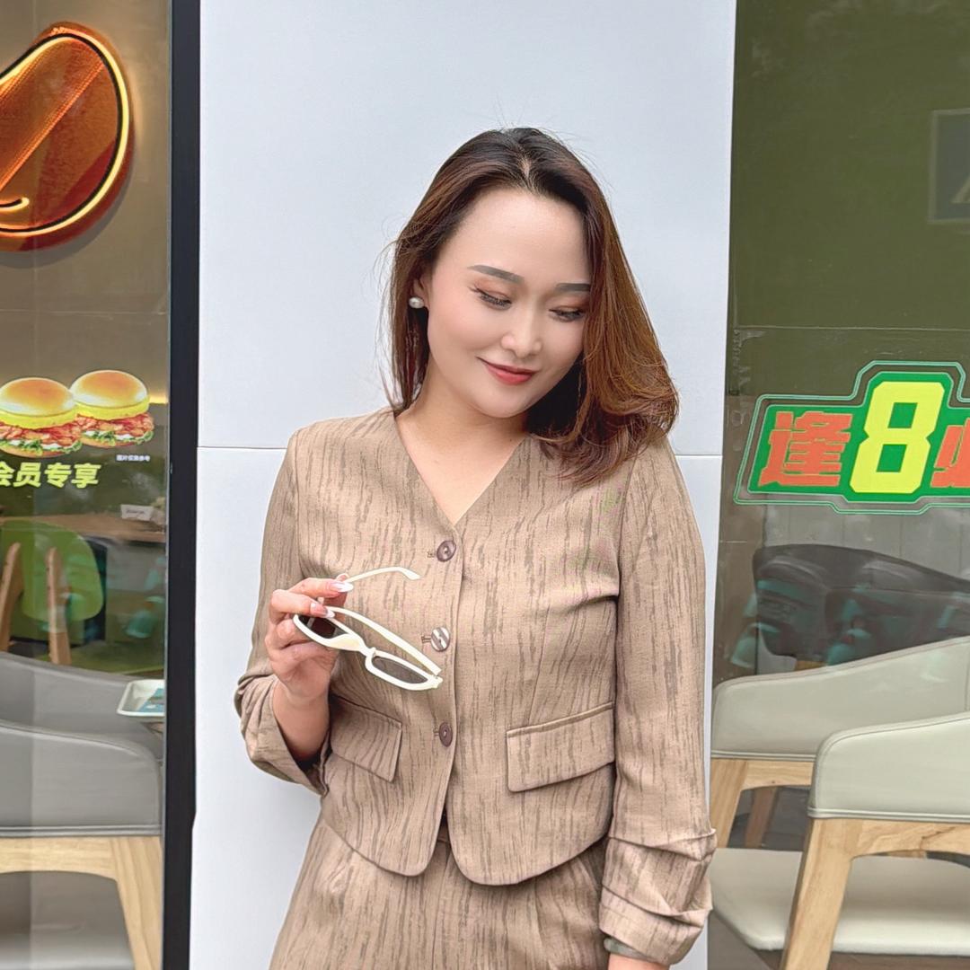 雅致服饰（弥渡店）