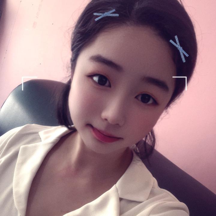 @༺💰小财໊迷এ᭄: