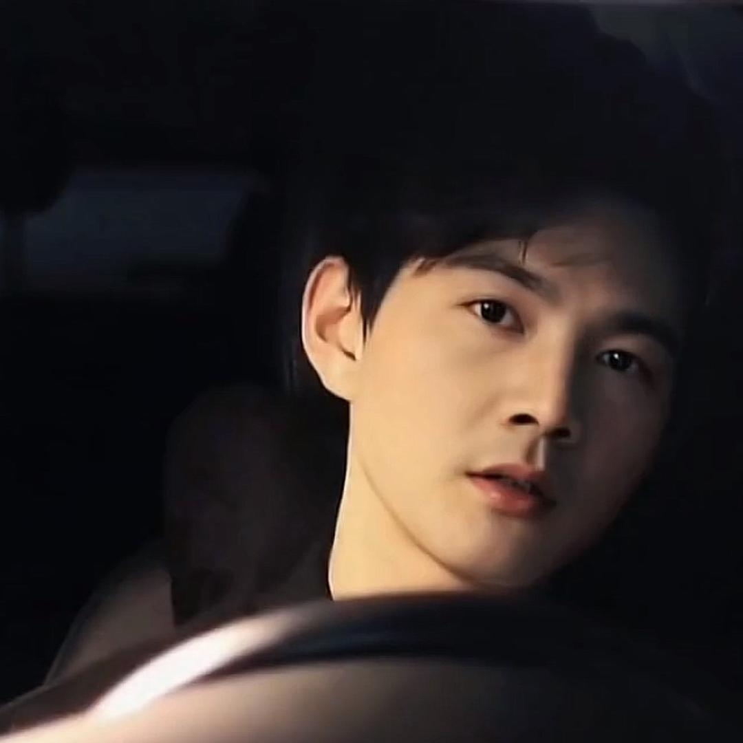 ꦿྀ: ᝰꫛ渣渣军　  　╲ 　　　　༽