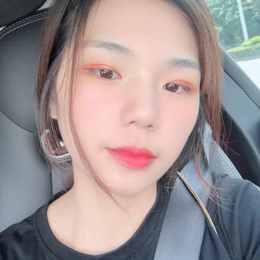 小诗妹。