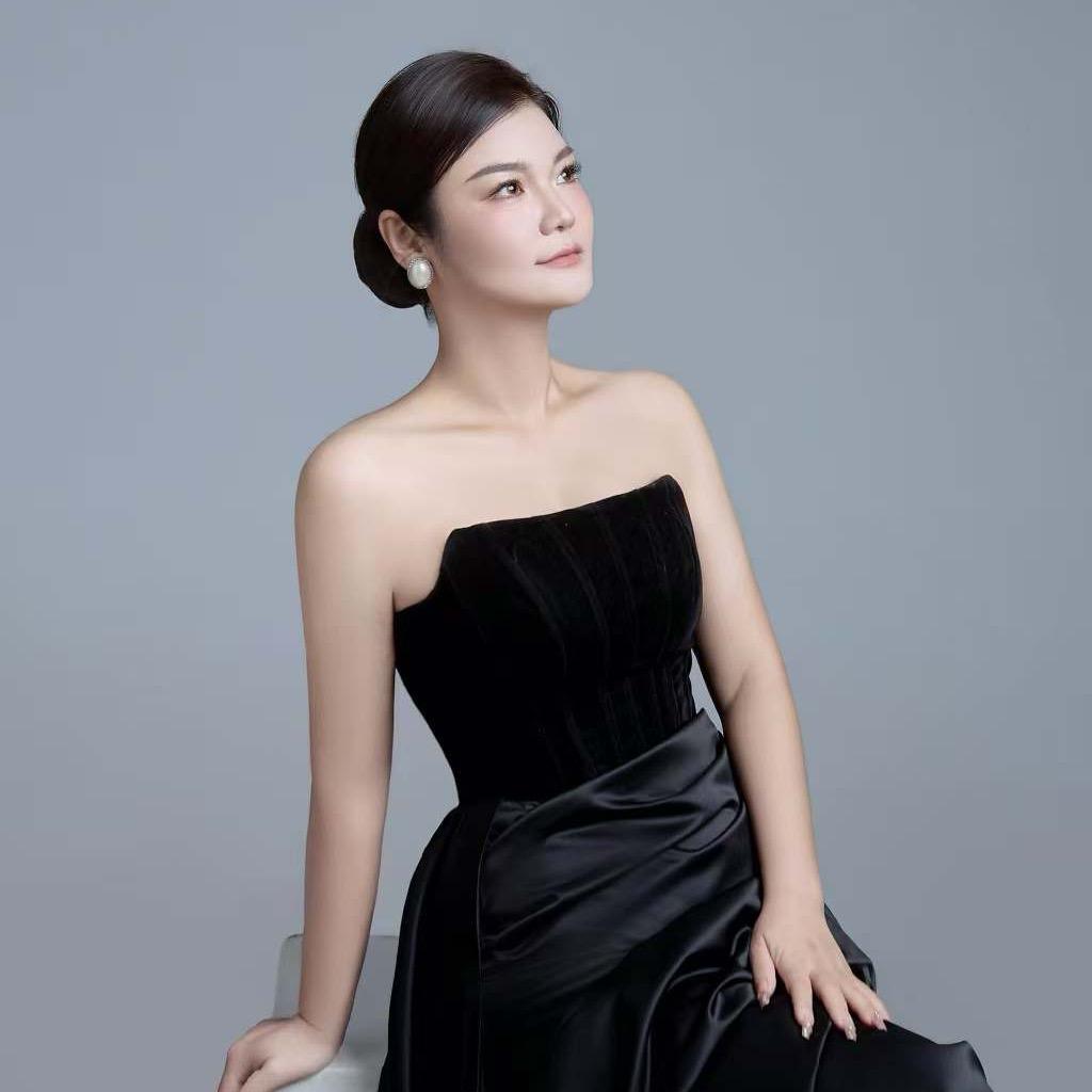 大奔（婷姐）