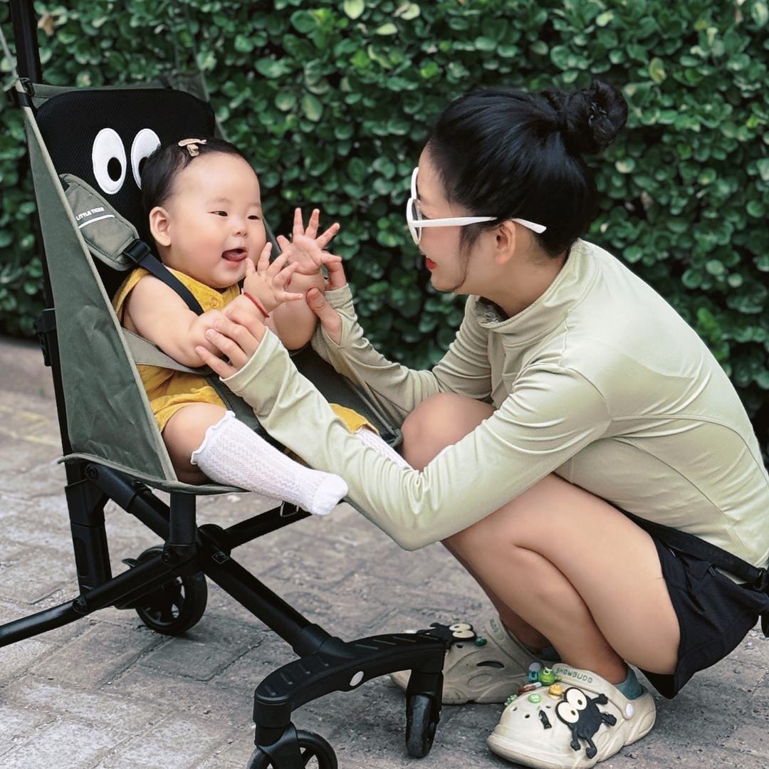 李思潼与超级无敌无敌美的妈妈吖