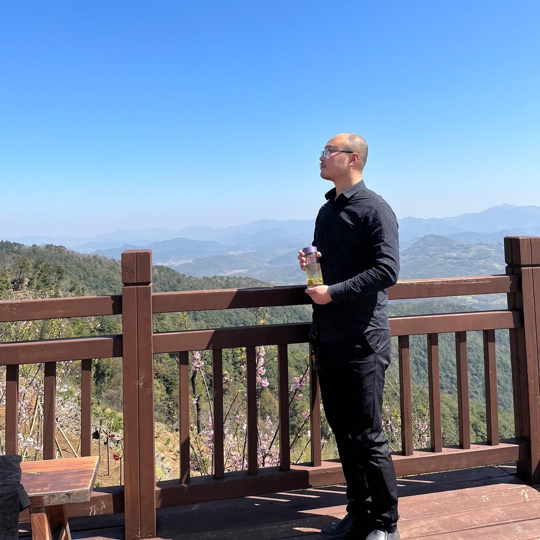 吴国宏.高级评茶师