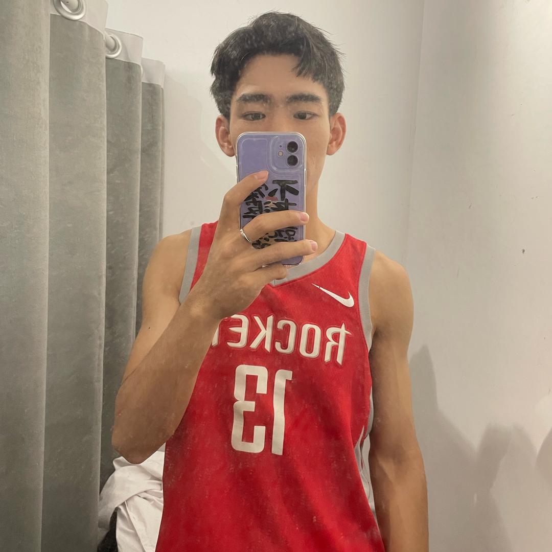 阿杰不会做饭