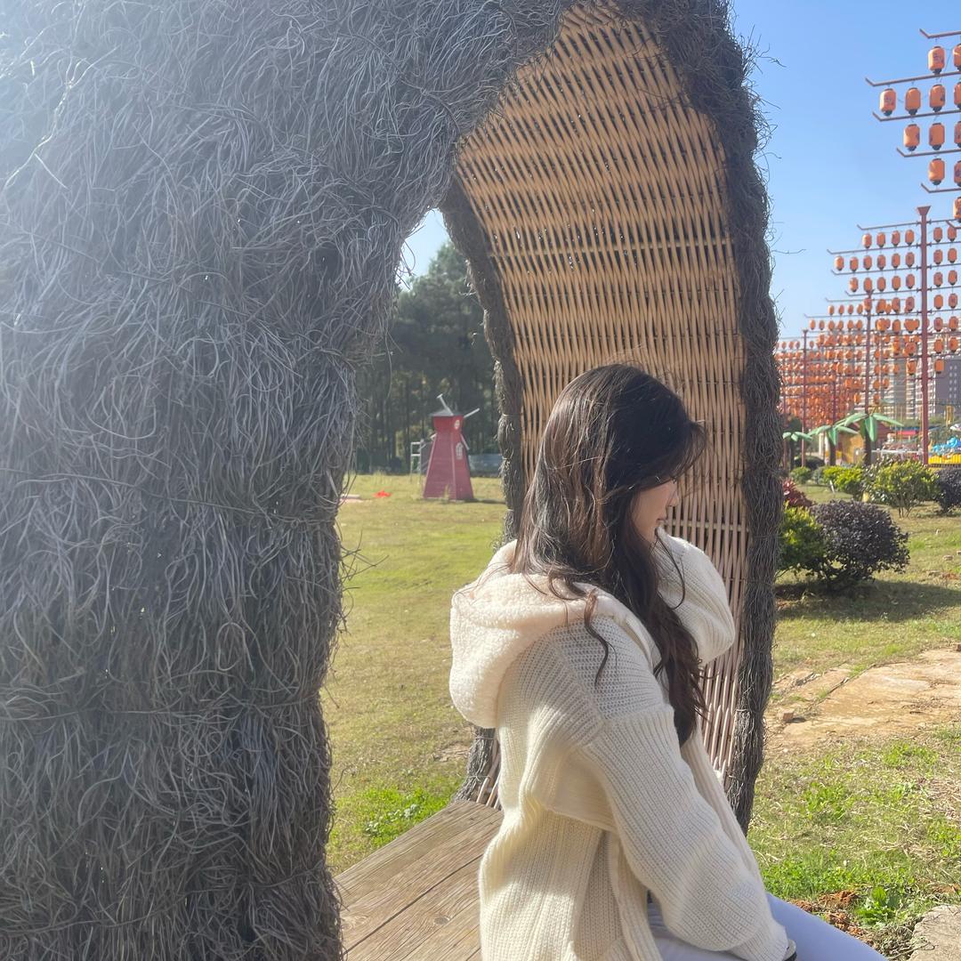 爱唱歌的婷