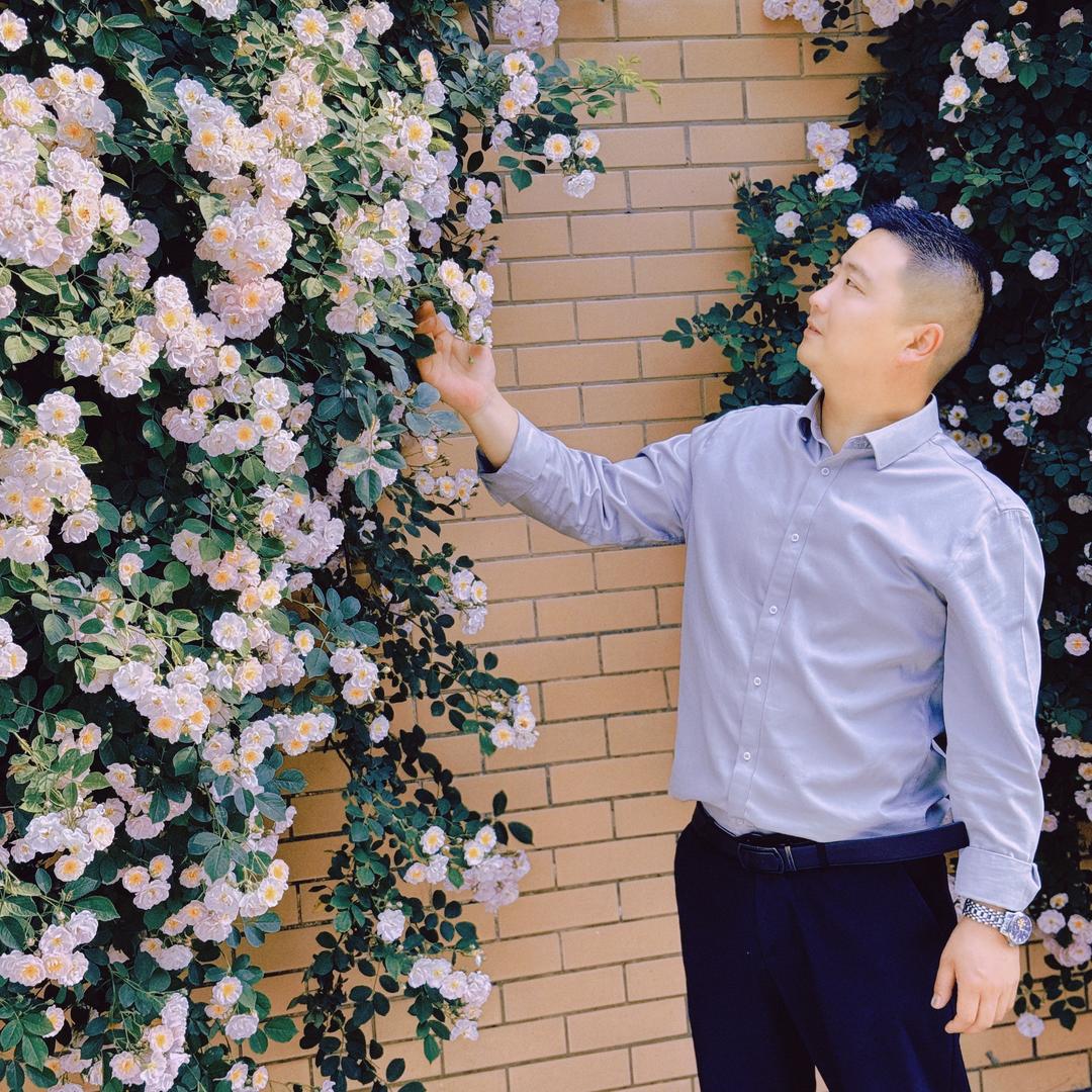 卢氏卖家电的小刘