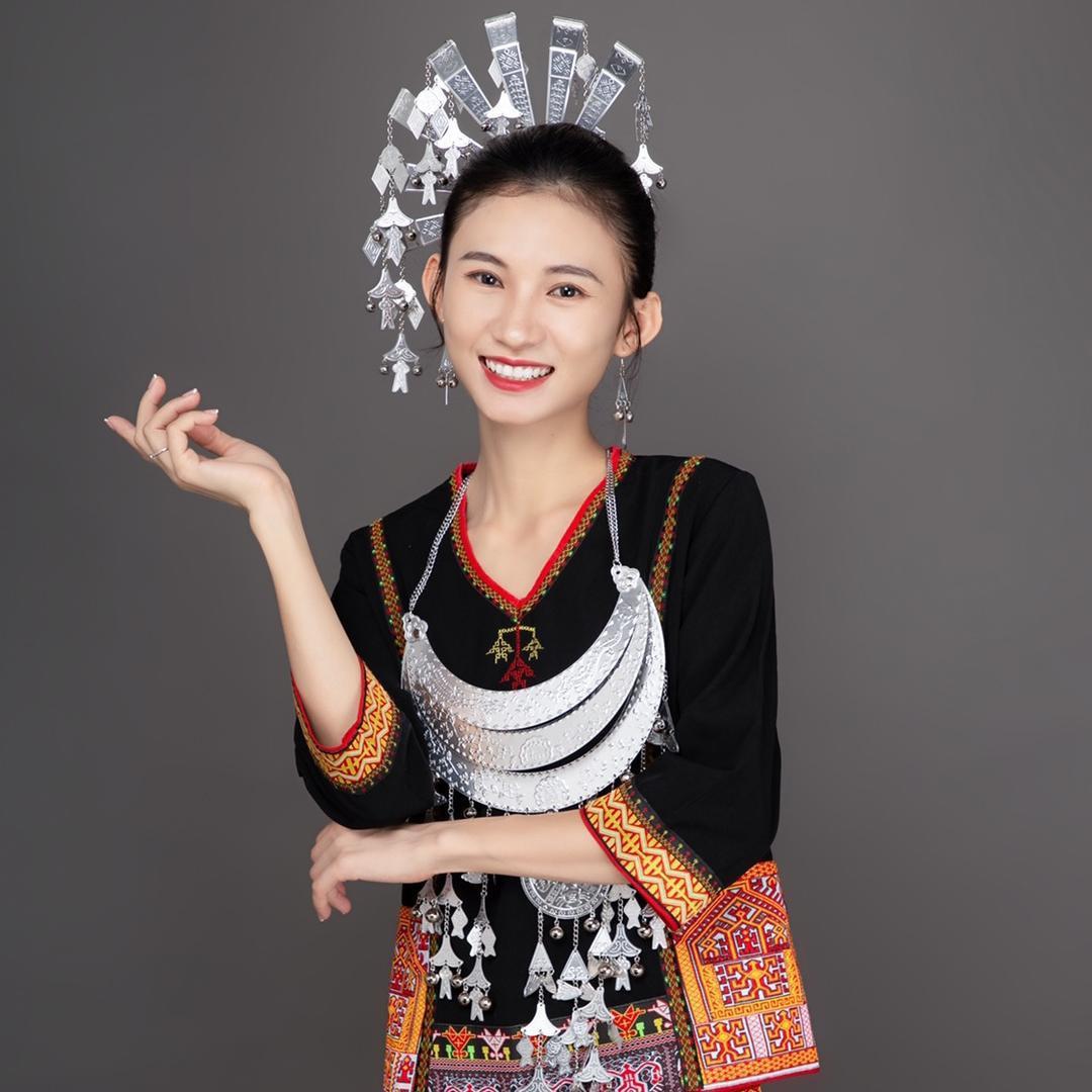 西岛拉拉