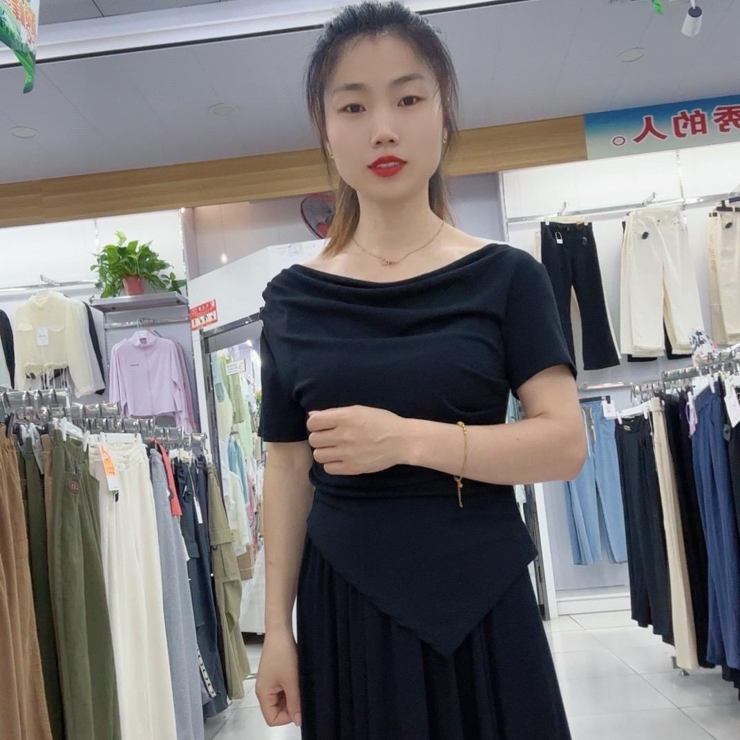 新庄金天地鞋服