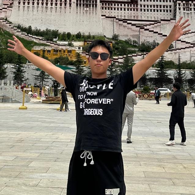 我是李钢