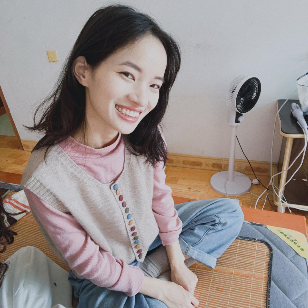 黄大大@