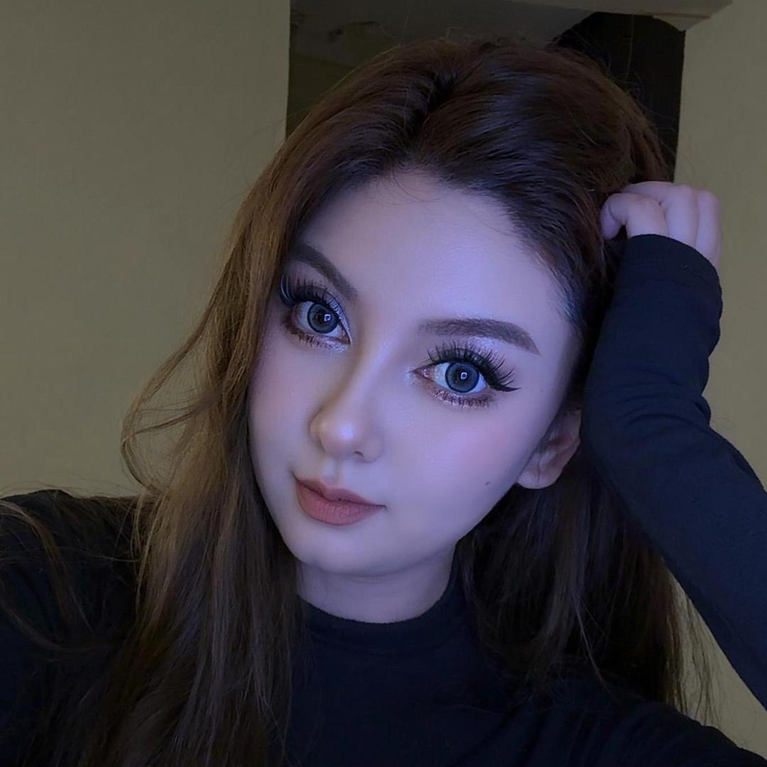 迪娜化妆品店（创业者  ）