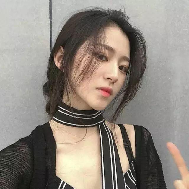 文姐吖
