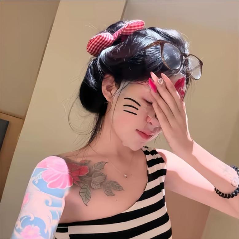 哆  少