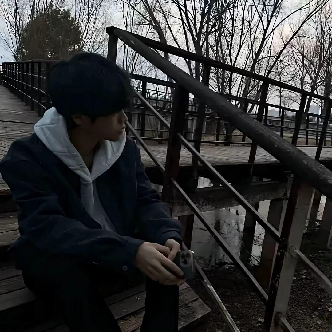 Yiiu7i