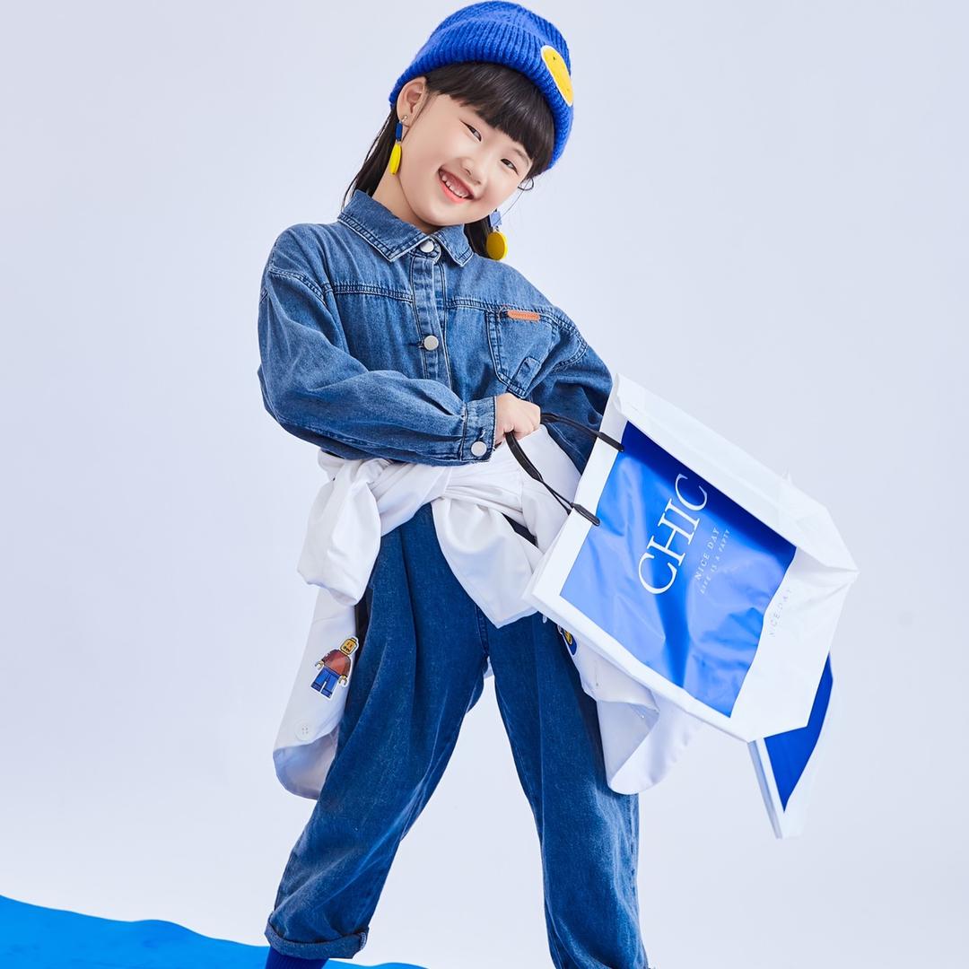 美少女笑