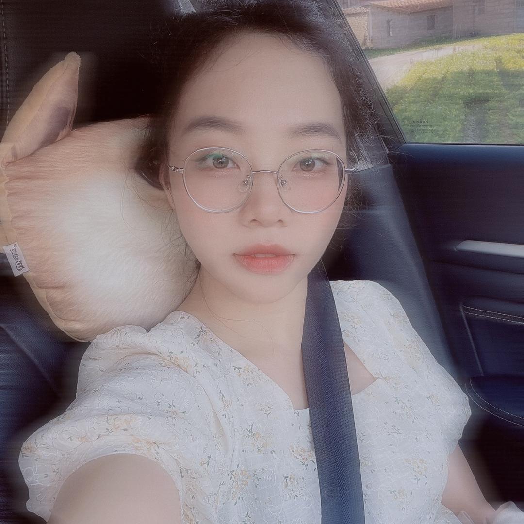 小敏喜甜不喜胖