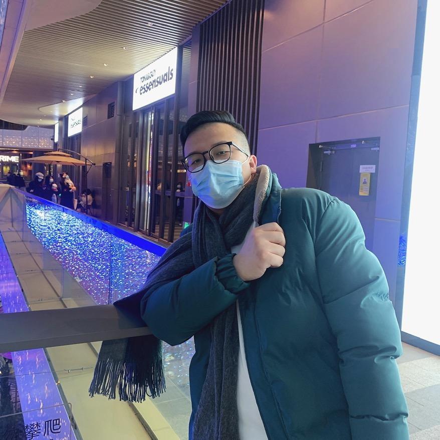 两只小猪咕噜噜