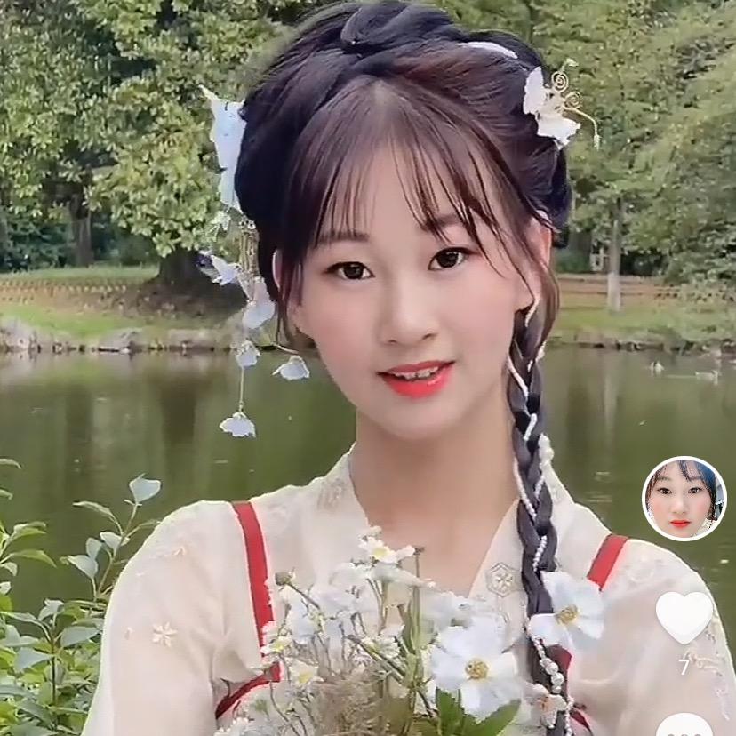 麦克风里的心动
