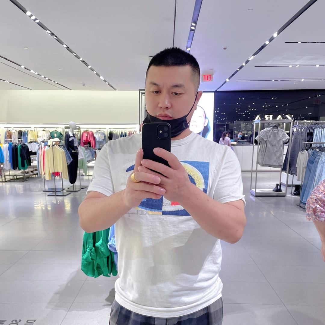 凯哥🇨🇳在美国