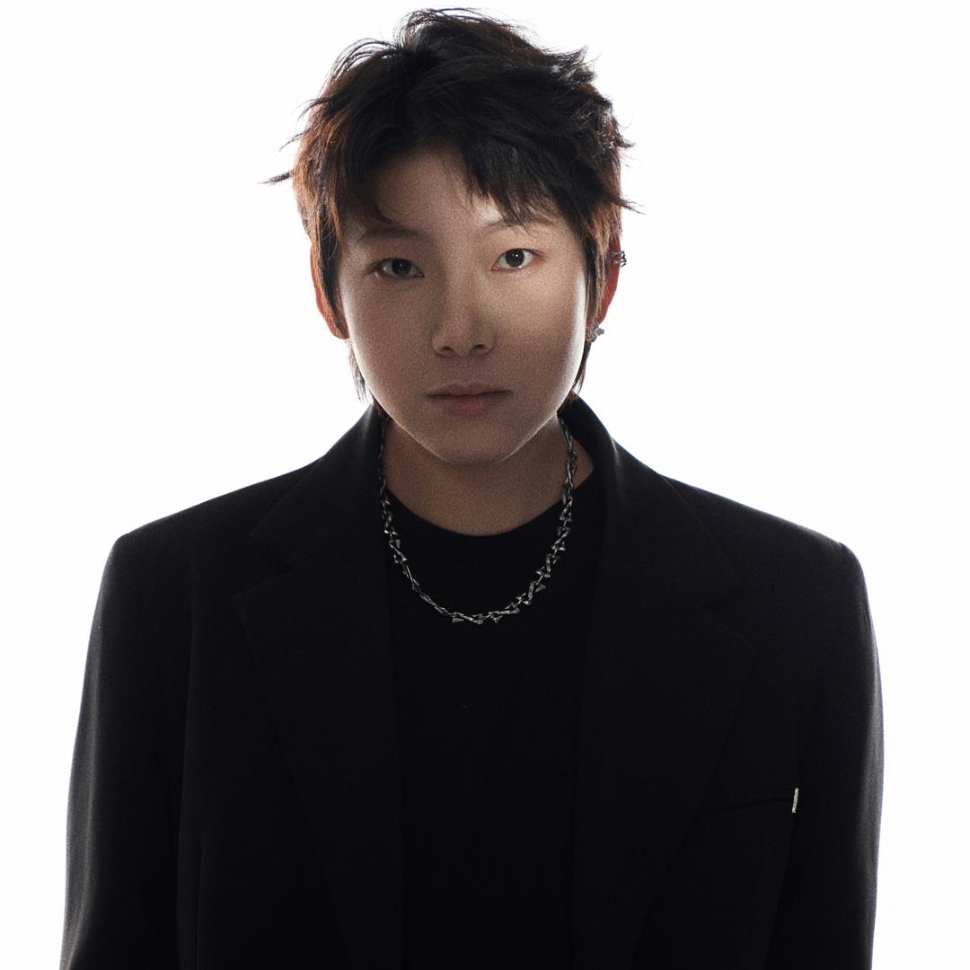 西安发型师常羽