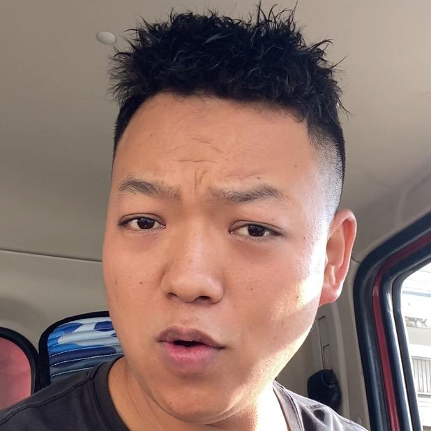云南小松松