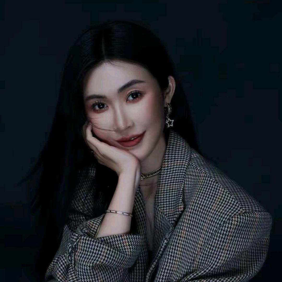 一同.高定穿搭