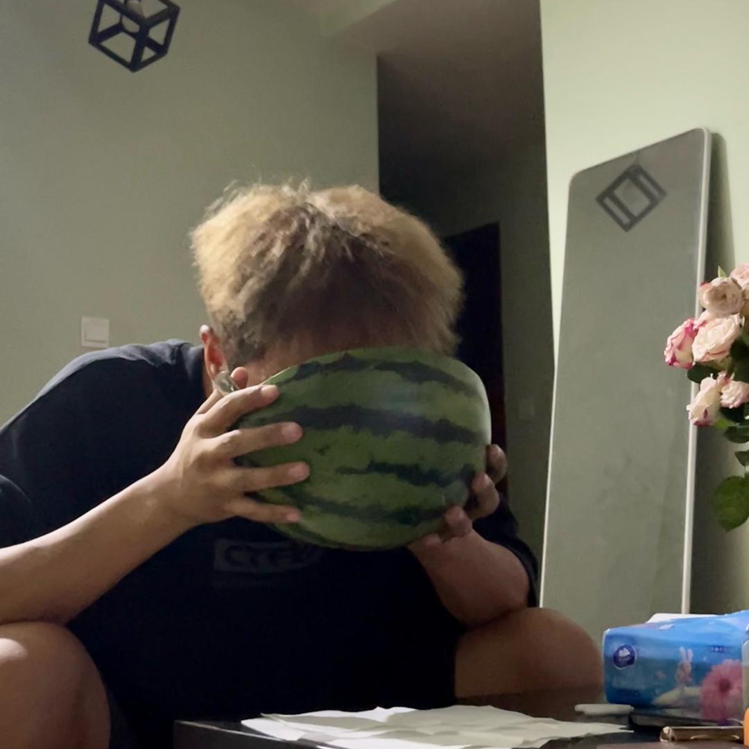 八月二手车行