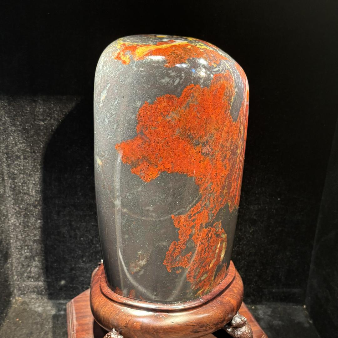 鸡血玉璞玉轩