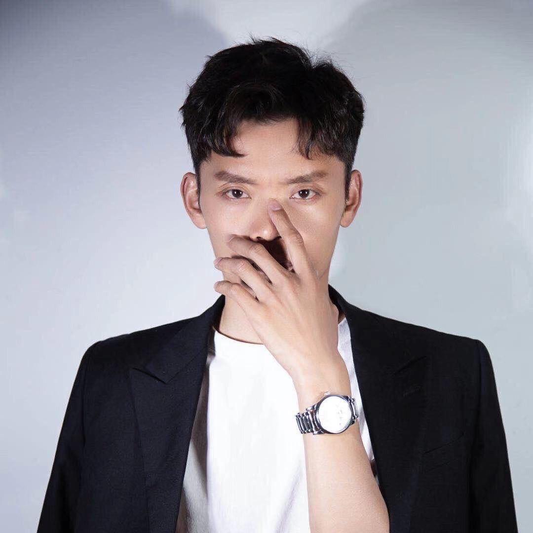 新野减龄发型设计