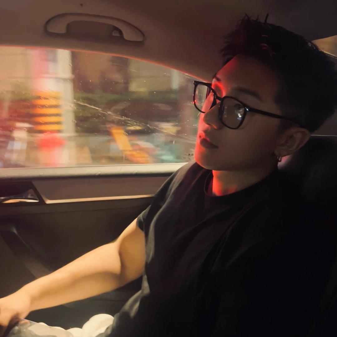 留在你身边