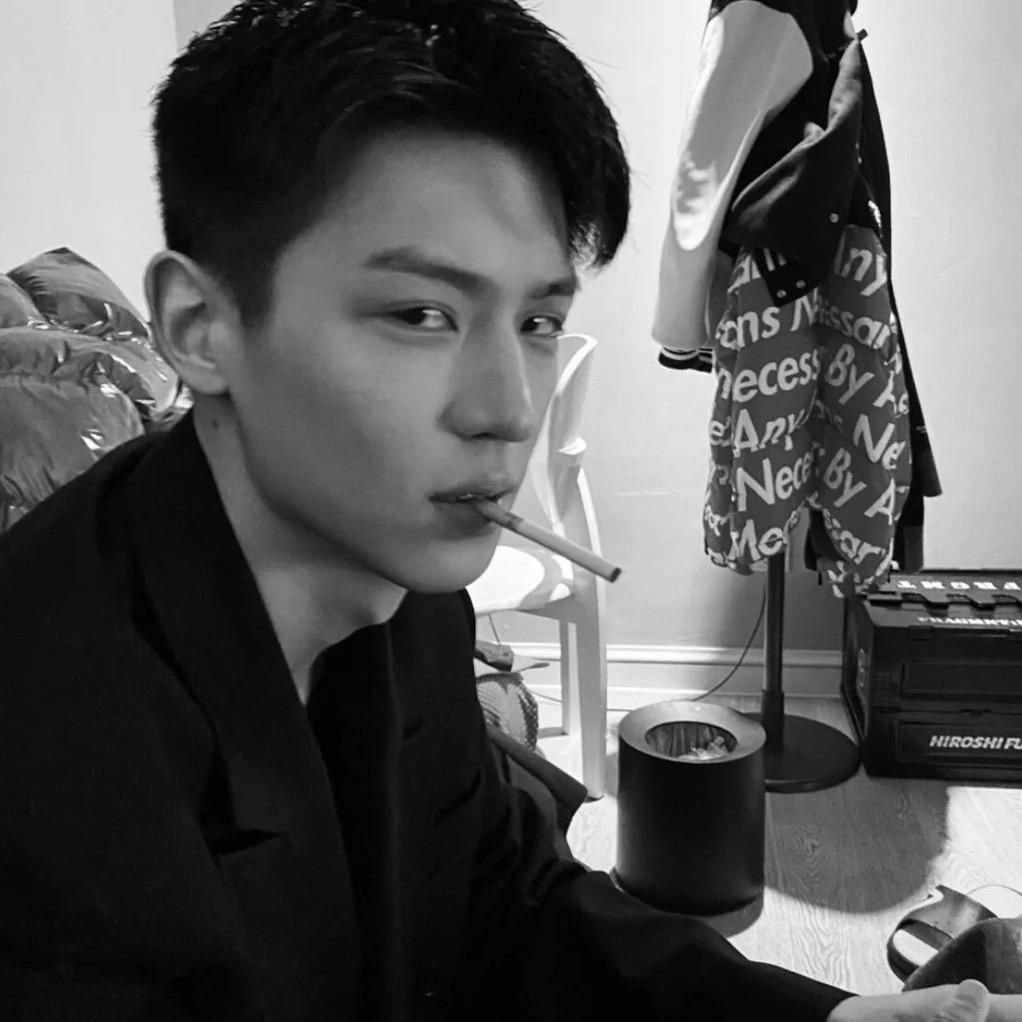 和女生说话会脸红