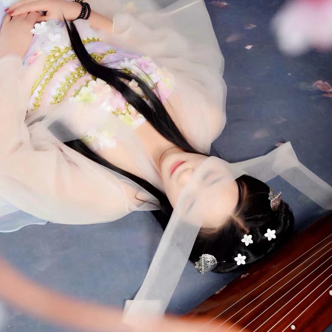禾雾桉 💕