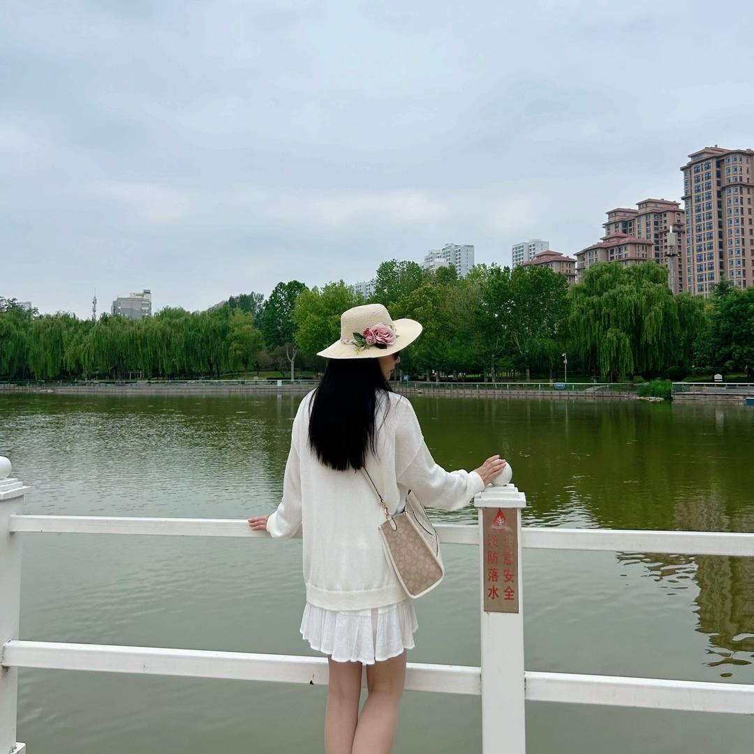 浅陌