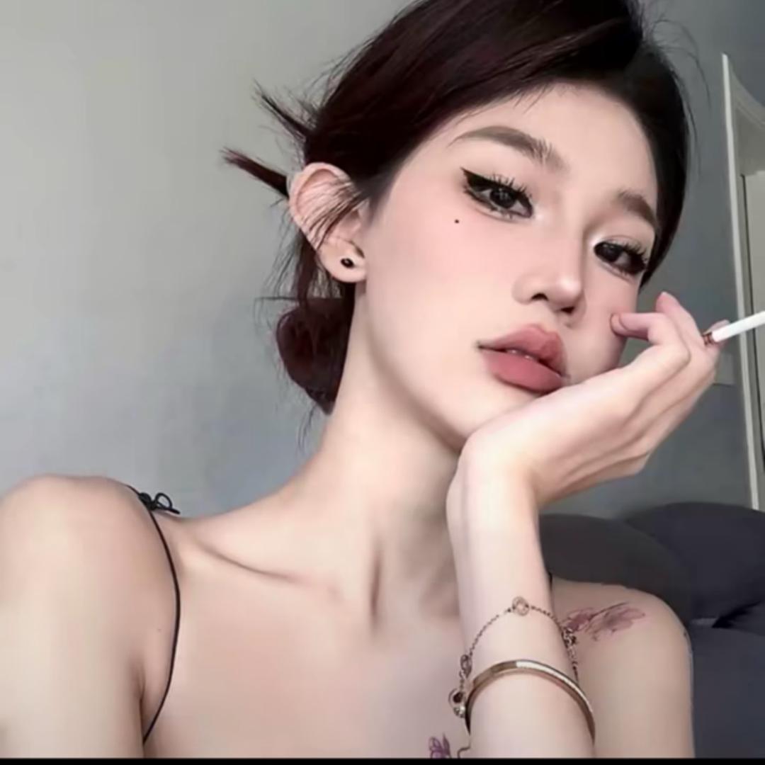 - 刘梦琪.🦋