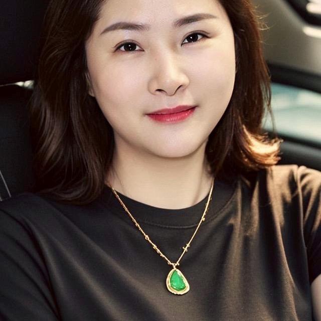 带刺的玫瑰