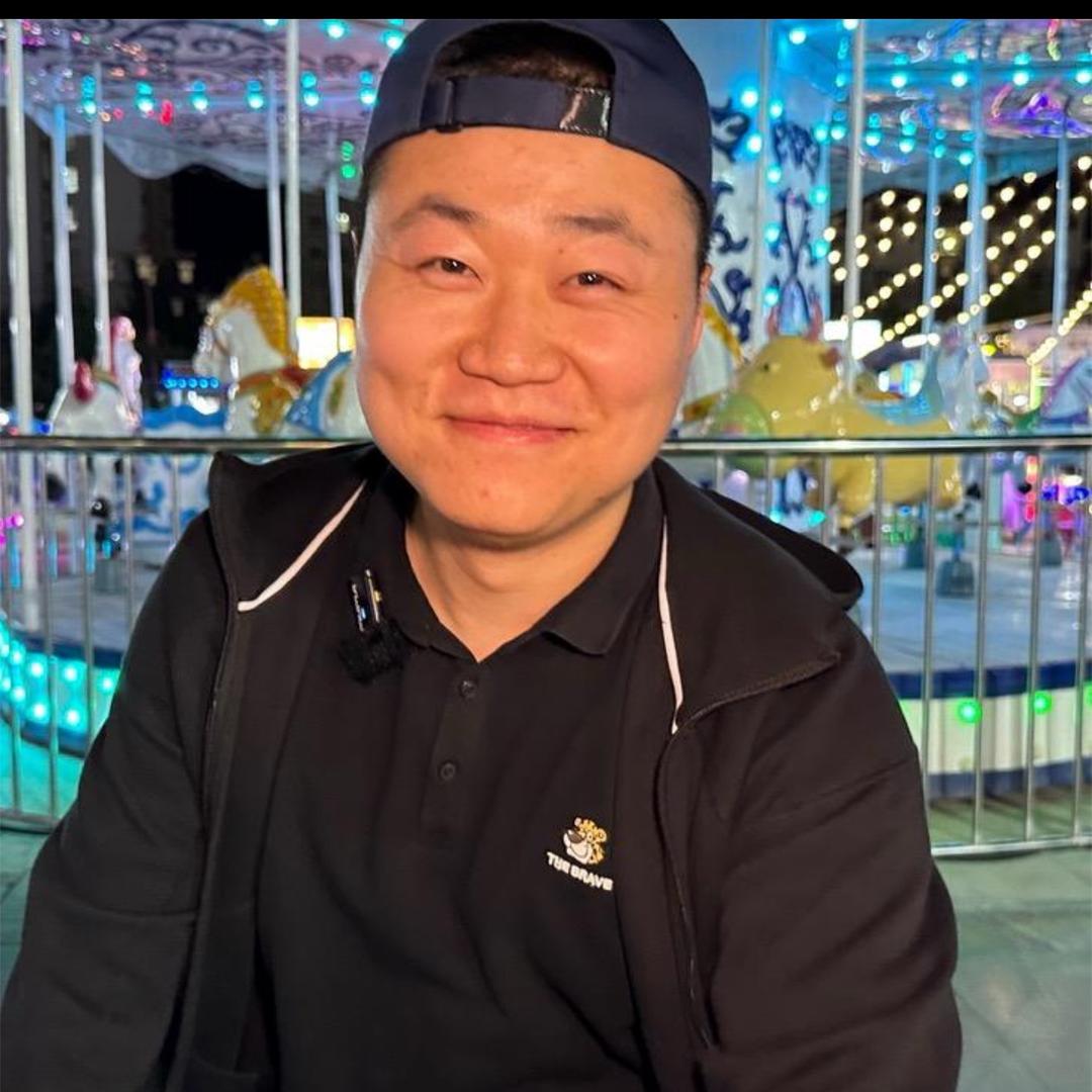 超哥人不错