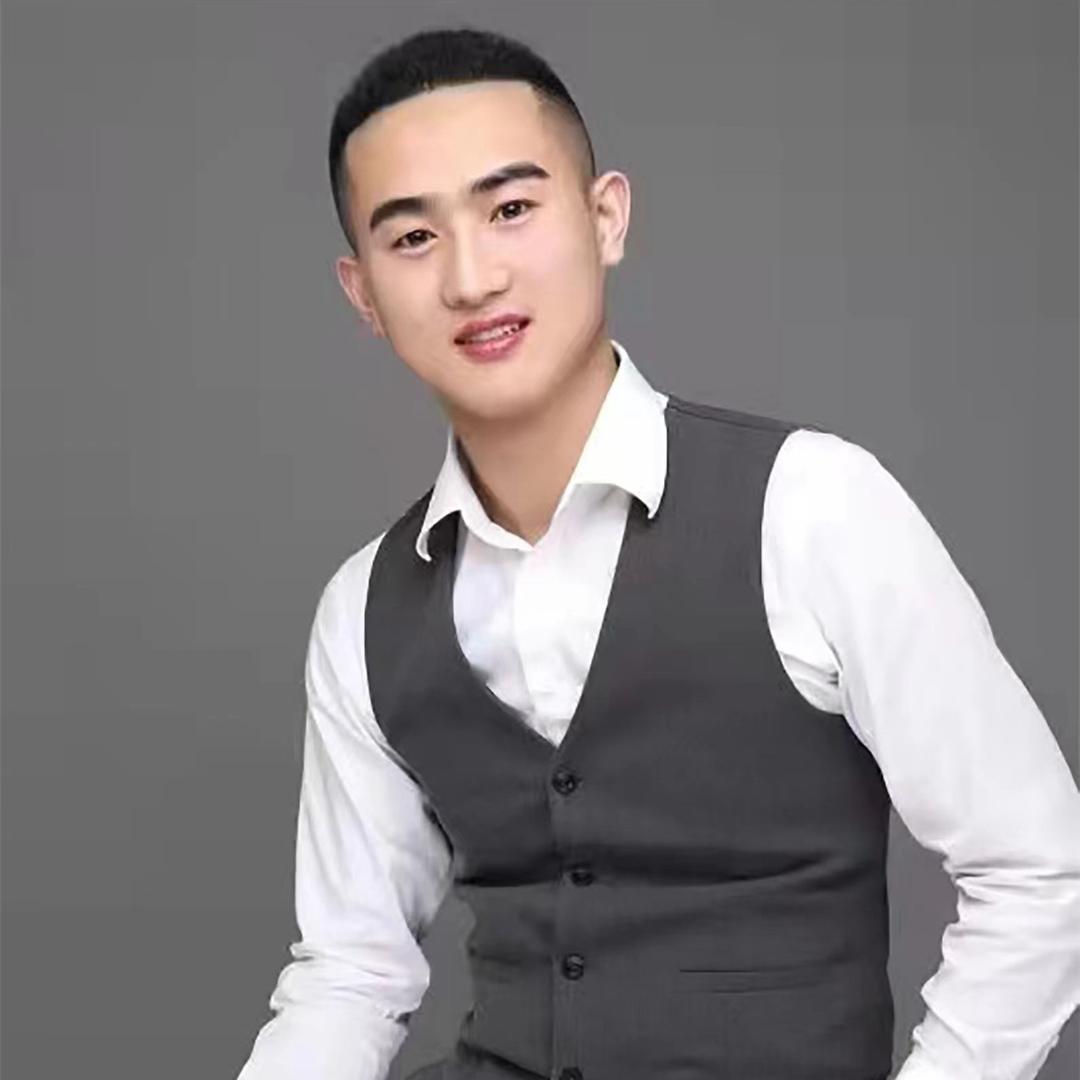 冲哥在河南开武校