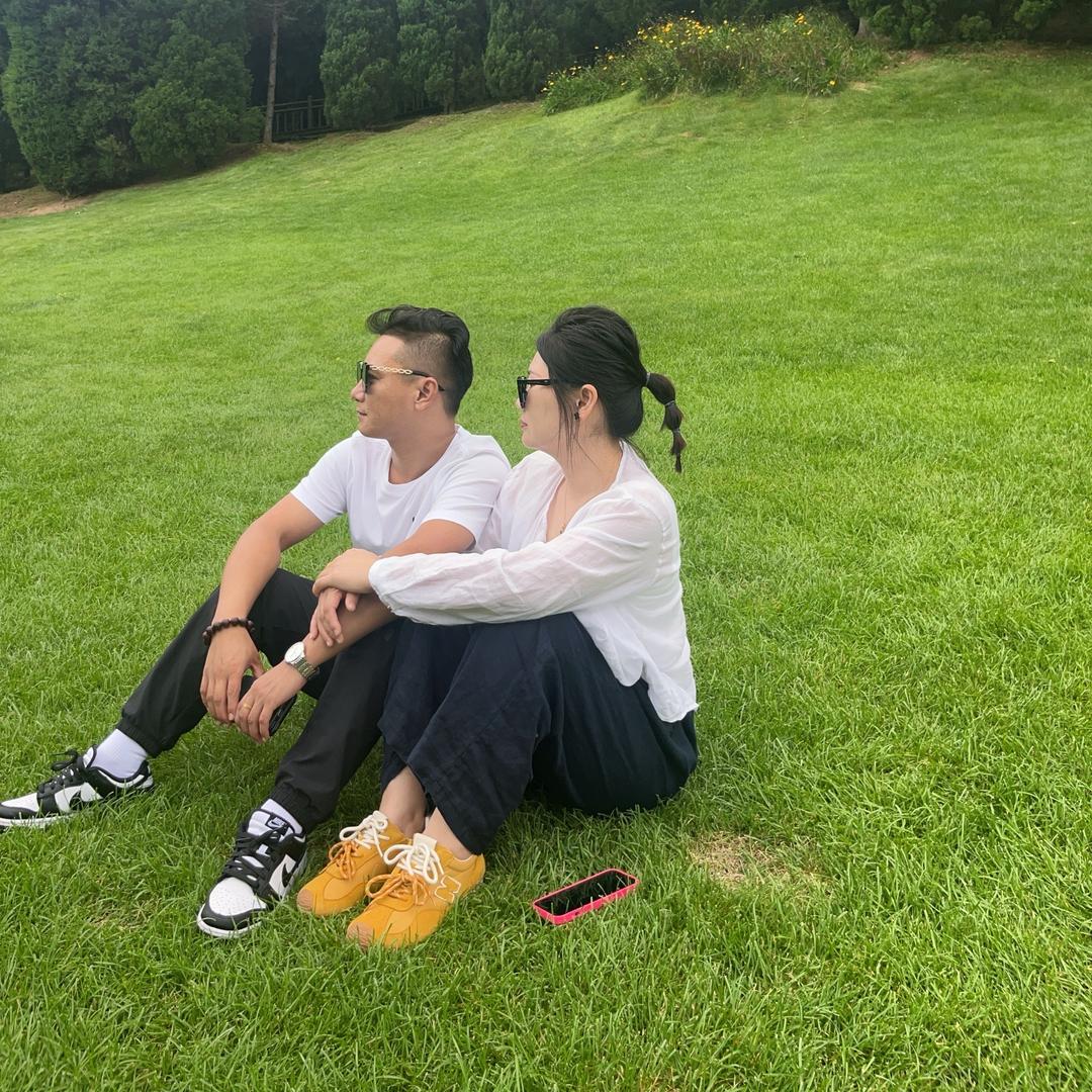 初吻给了香烟～任见人爱