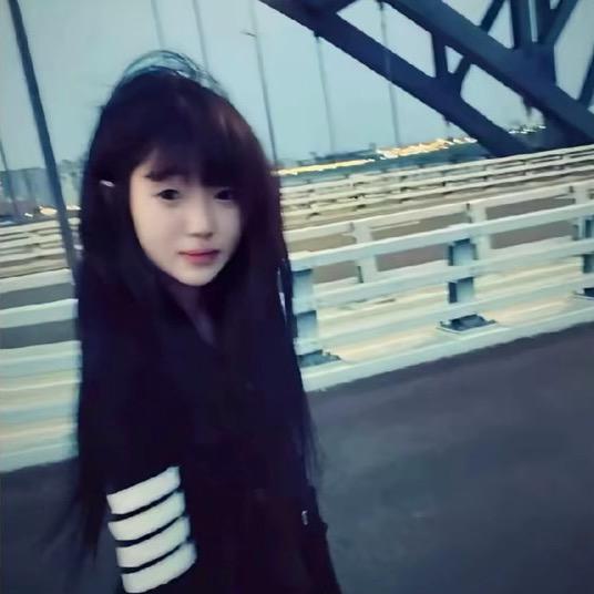 小椰子.