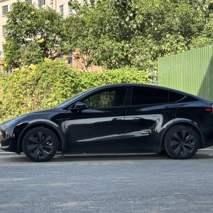 是特斯拉