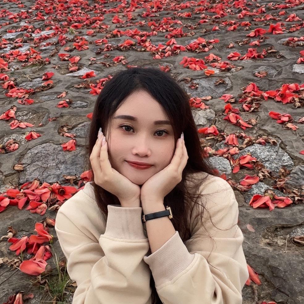 小小红💕