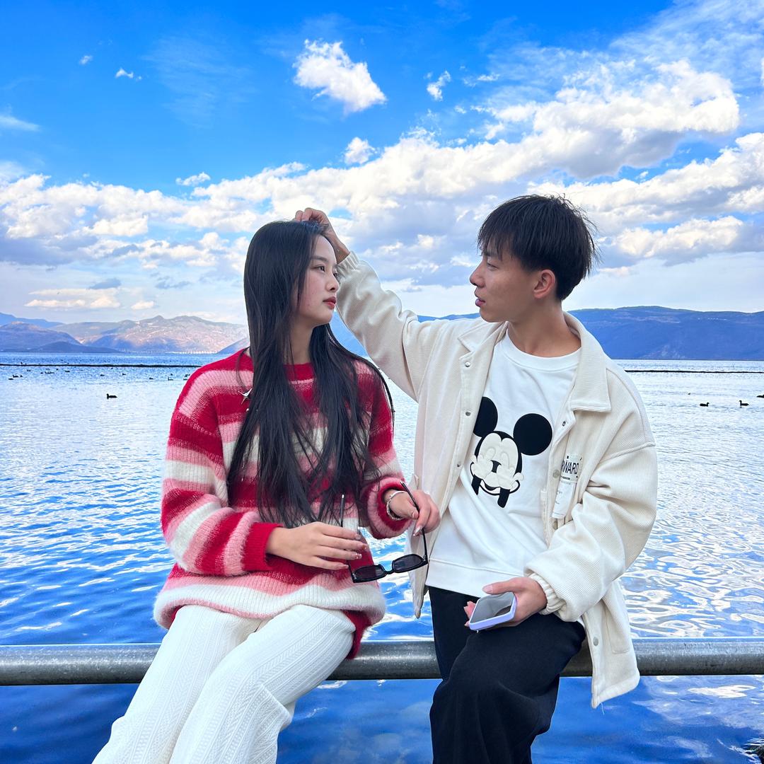 小丽和宇晨