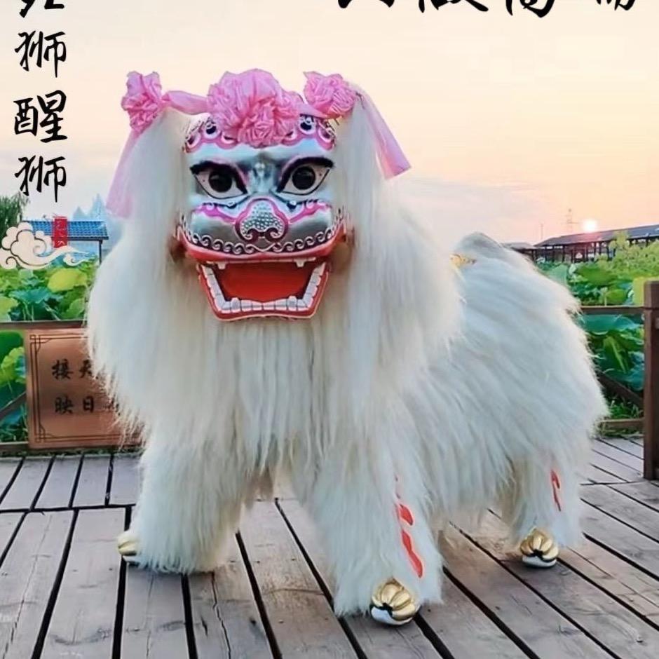 梁山舞狮小白狮(团长小闫)