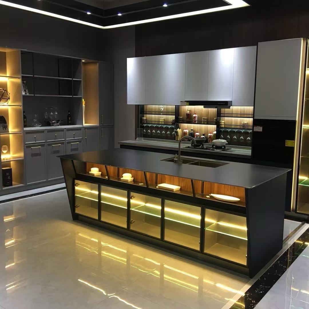 桂林金大吉不锈钢橱柜（卢苇玲）