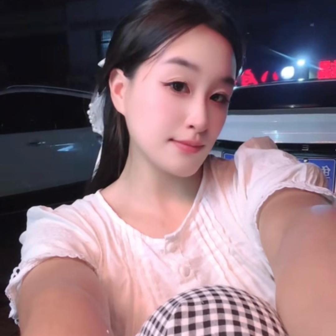 鸭鸭·很忙