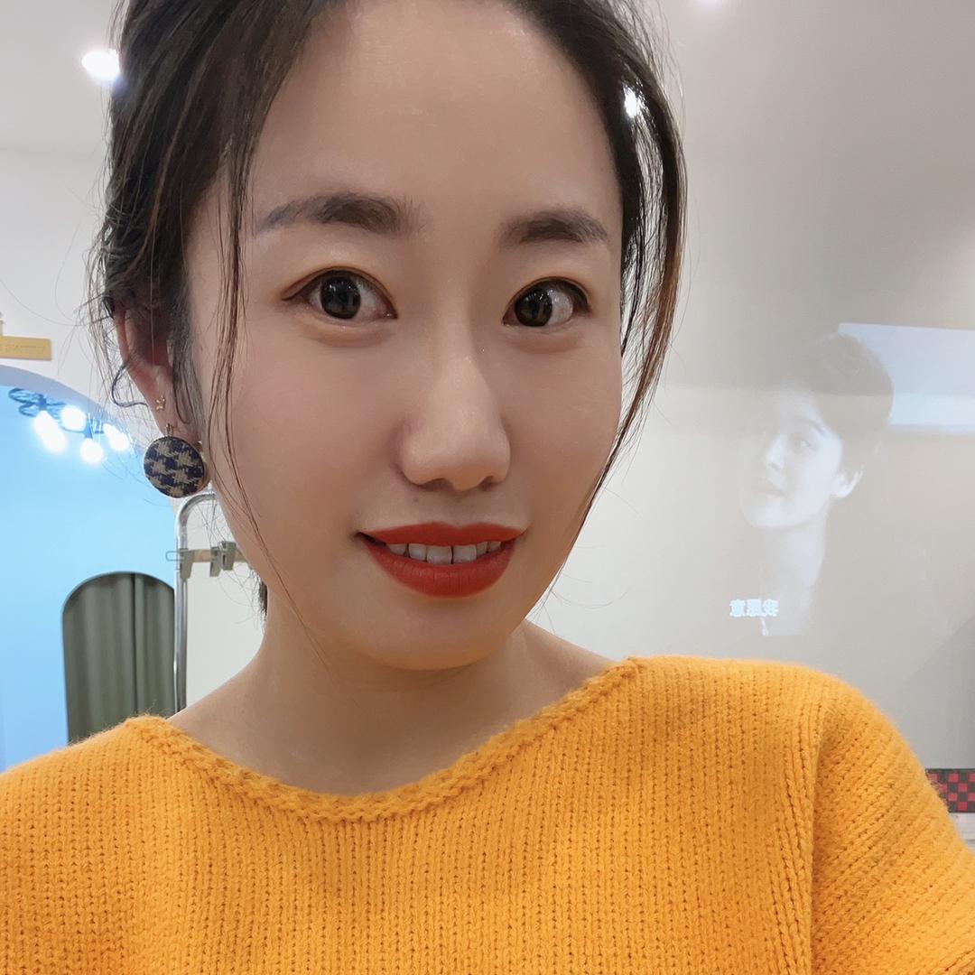 东平娜样鞋服店