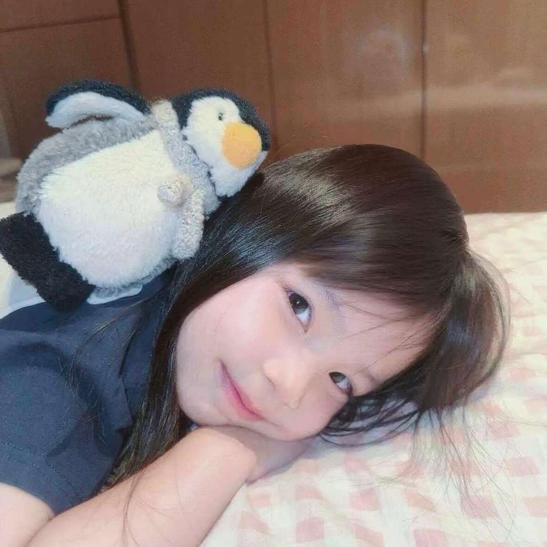 Ljiayi     ㅤㅤ